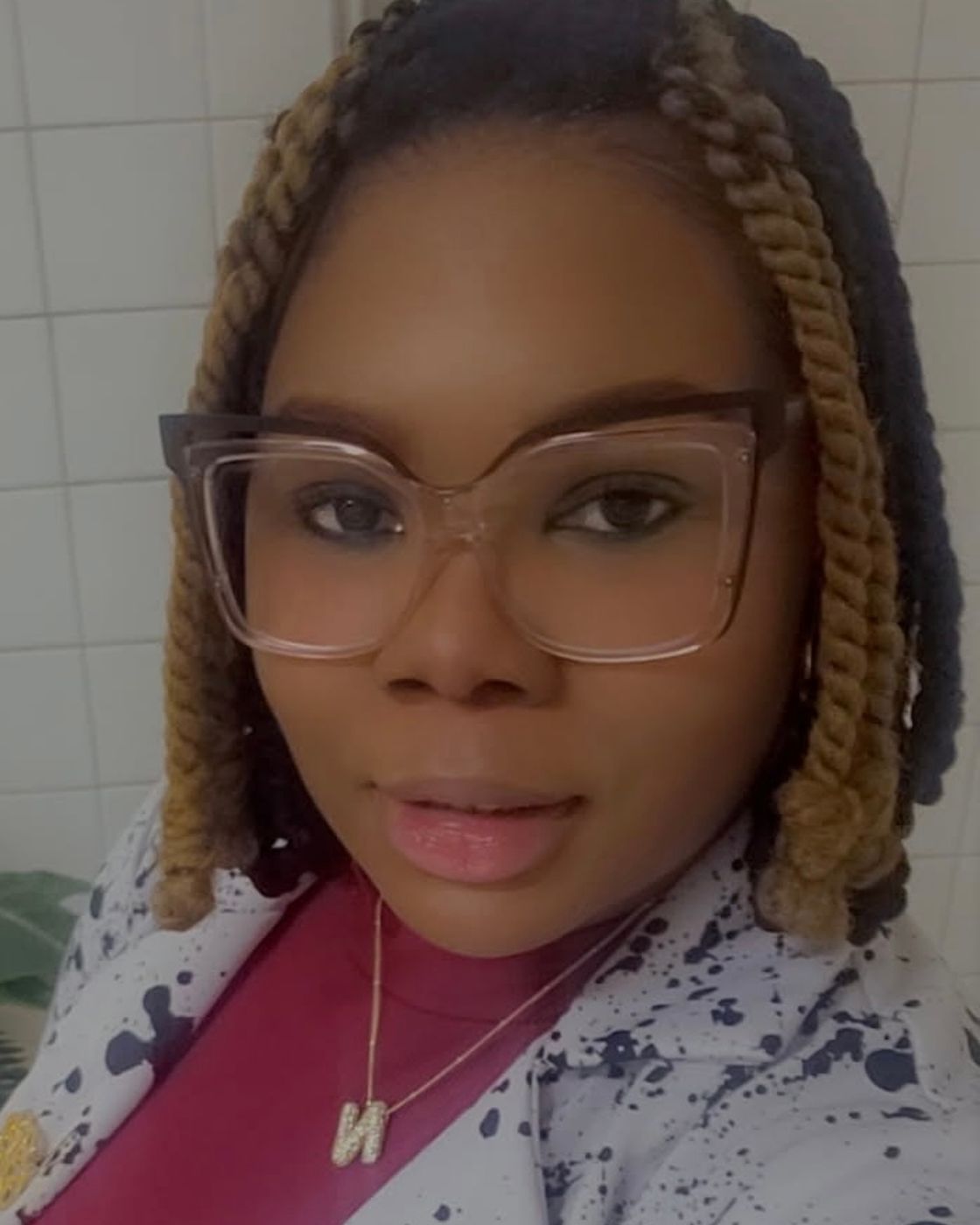 Noelle, Muse coach