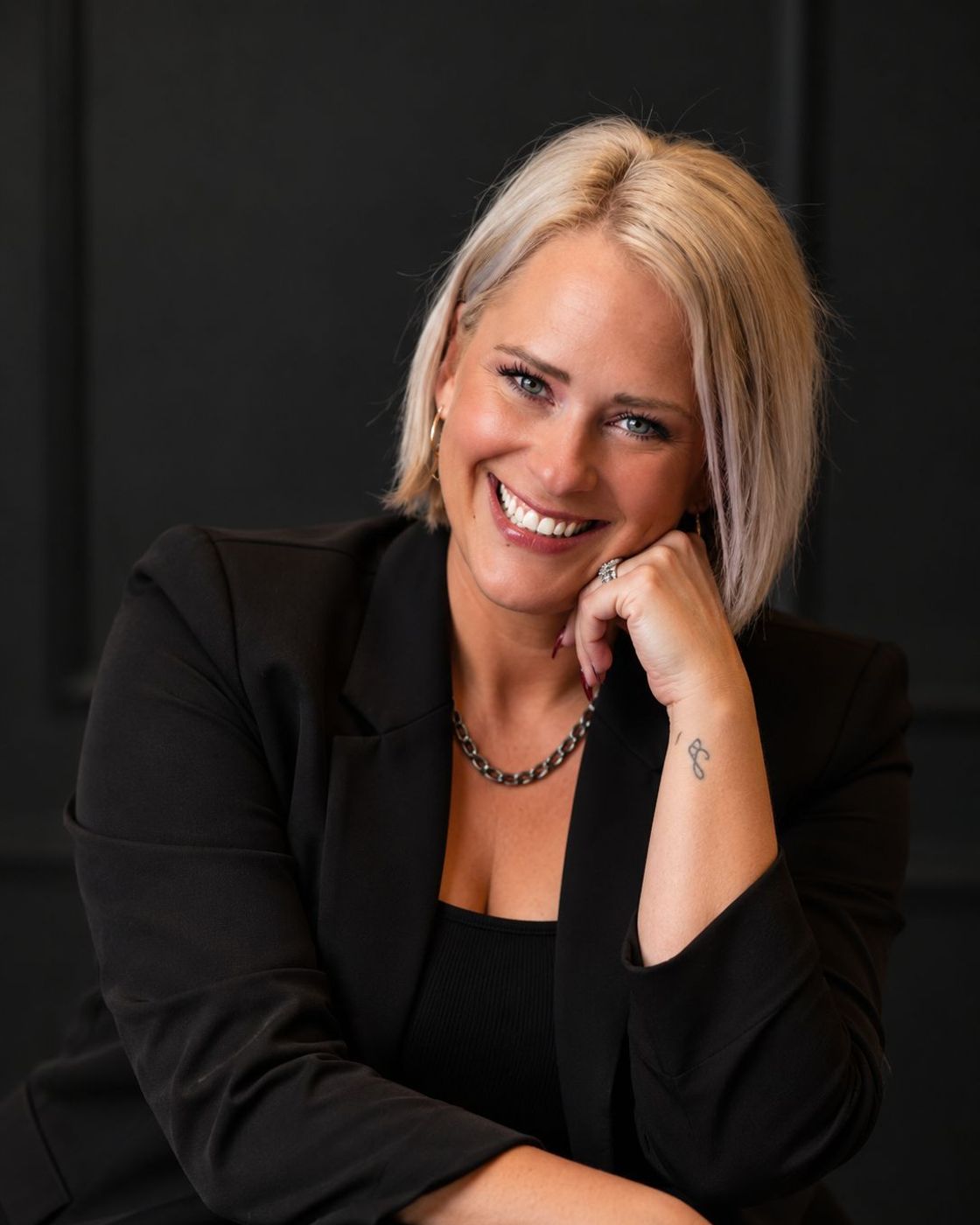 Stephanie, Muse coach